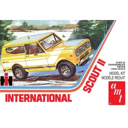 Model Plastikowy - Samochód 1:25 1977 International Harvester Scout II - AMT1248