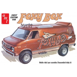 Model Plastikowy - Samochód 1:25 1975 Chevy Van "Foxy Box" - AMT1265
